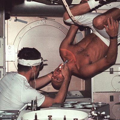 Imagem-002-Skylab-2-Kerwin-verifies-Conrad-teeth